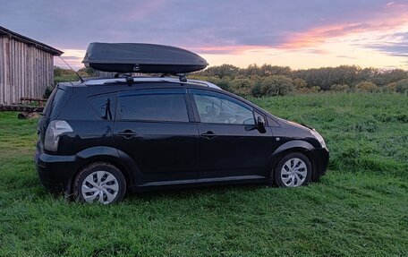 Toyota Corolla Verso I, 2006 год, 670 000 рублей, 4 фотография