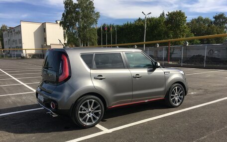 KIA Soul II рестайлинг, 2017 год, 1 850 000 рублей, 6 фотография