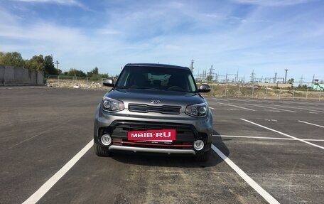 KIA Soul II рестайлинг, 2017 год, 1 850 000 рублей, 3 фотография