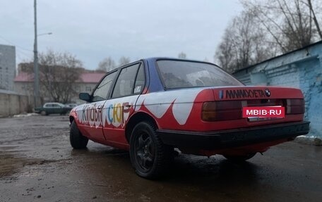 BMW 3 серия, 1986 год, 170 000 рублей, 9 фотография