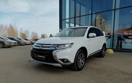 Mitsubishi Outlander III рестайлинг 3, 2018 год, 2 299 800 рублей, 1 фотография