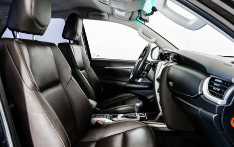 Toyota Fortuner II, 2018 год, 3 399 000 рублей, 21 фотография