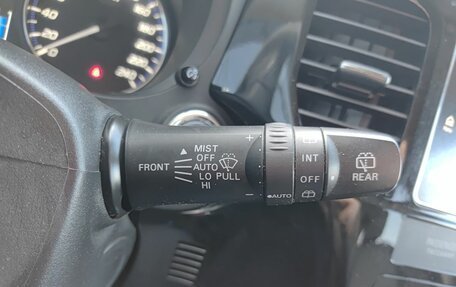 Mitsubishi Outlander III рестайлинг 3, 2018 год, 2 299 800 рублей, 24 фотография