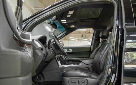 Ford Explorer VI, 2013 год, 1 450 000 рублей, 10 фотография