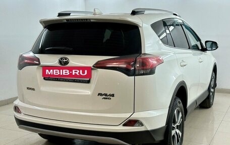 Toyota RAV4, 2017 год, 2 250 000 рублей, 4 фотография