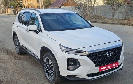 Hyundai Santa Fe IV, 2019 год, 2 380 000 рублей, 1 фотография
