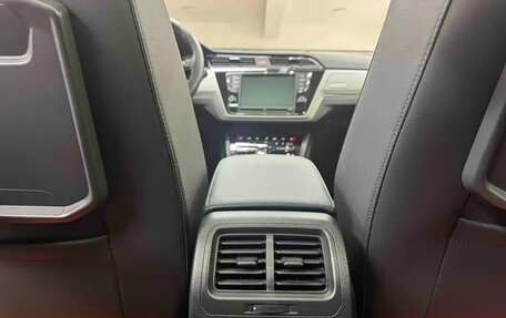 Volkswagen Touran III, 2022 год, 1 599 888 рублей, 15 фотография