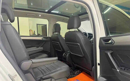 Volkswagen Touran III, 2022 год, 1 599 888 рублей, 17 фотография