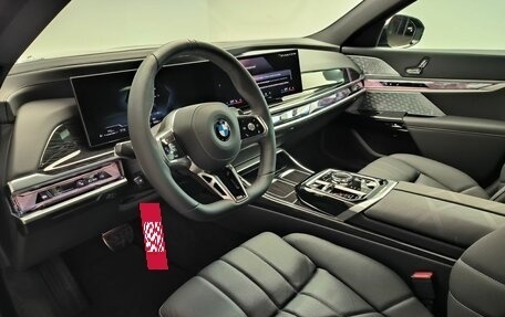 BMW 7 серия, 2025 год, 19 100 000 рублей, 11 фотография