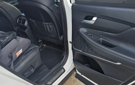 Hyundai Santa Fe IV, 2019 год, 2 380 000 рублей, 15 фотография