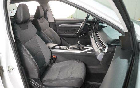 Geely Emgrand, 2024 год, 1 699 000 рублей, 8 фотография