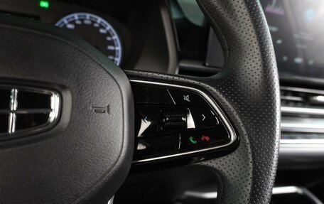 Geely Emgrand, 2024 год, 1 699 000 рублей, 16 фотография