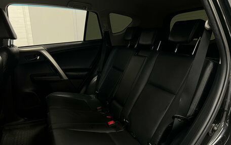 Toyota RAV4, 2013 год, 1 998 000 рублей, 16 фотография