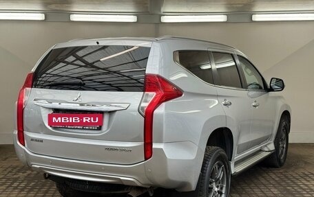 Mitsubishi Pajero Sport III рестайлинг, 2018 год, 3 050 000 рублей, 4 фотография