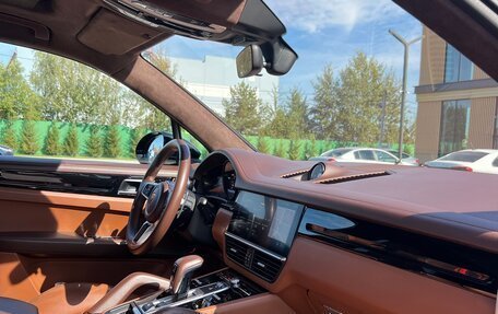 Porsche Cayenne III, 2018 год, 6 150 000 рублей, 8 фотография