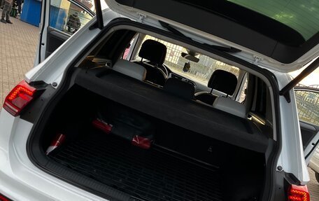 Volkswagen Tiguan II, 2019 год, 2 550 000 рублей, 7 фотография