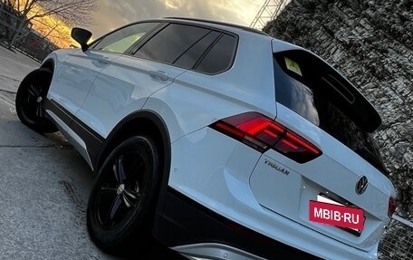 Volkswagen Tiguan II, 2019 год, 2 550 000 рублей, 4 фотография