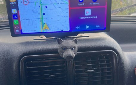 ГАЗ 31105 «Волга», 2004 год, 255 000 рублей, 15 фотография