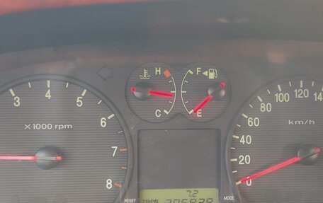 Hyundai Sonata IV рестайлинг, 2005 год, 400 000 рублей, 10 фотография