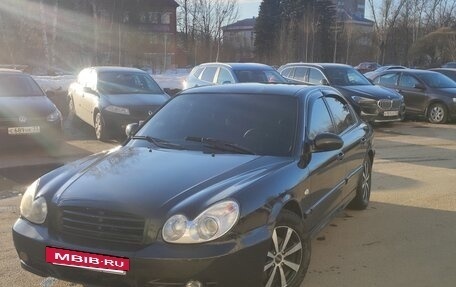Hyundai Sonata IV рестайлинг, 2005 год, 400 000 рублей, 2 фотография
