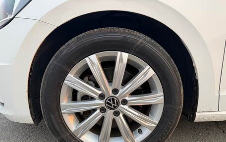 Volkswagen Touran III, 2021 год, 1 530 750 рублей, 17 фотография