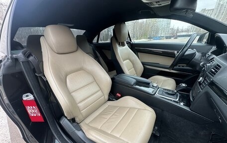 Mercedes-Benz E-Класс, 2012 год, 1 550 000 рублей, 1 фотография