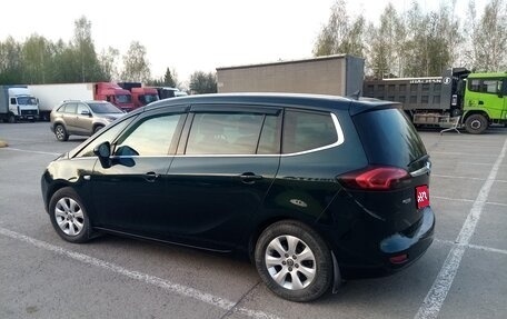 Opel Zafira C рестайлинг, 2016 год, 1 300 000 рублей, 1 фотография