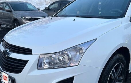 Chevrolet Cruze II, 2014 год, 850 000 рублей, 4 фотография