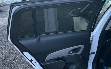 Chevrolet Cruze II, 2014 год, 850 000 рублей, 14 фотография