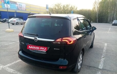 Opel Zafira C рестайлинг, 2016 год, 1 300 000 рублей, 2 фотография