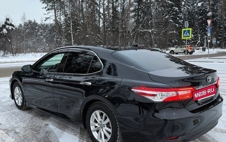 Toyota Camry, 2023 год, 3 700 000 рублей, 3 фотография