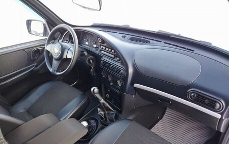 Chevrolet Niva I рестайлинг, 2013 год, 679 000 рублей, 16 фотография