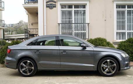 Audi A3, 2019 год, 2 420 000 рублей, 12 фотография