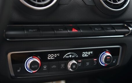 Audi A3, 2019 год, 2 420 000 рублей, 22 фотография