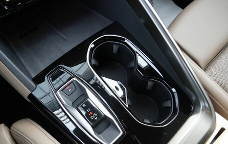 Audi Q5, 2025 год, 7 400 000 рублей, 18 фотография