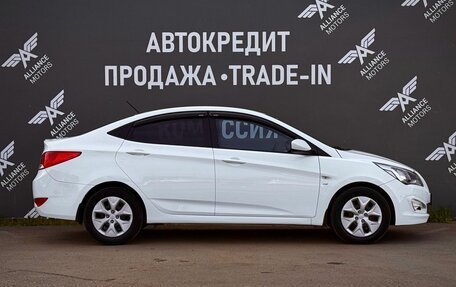 Hyundai Solaris II рестайлинг, 2015 год, 985 000 рублей, 9 фотография