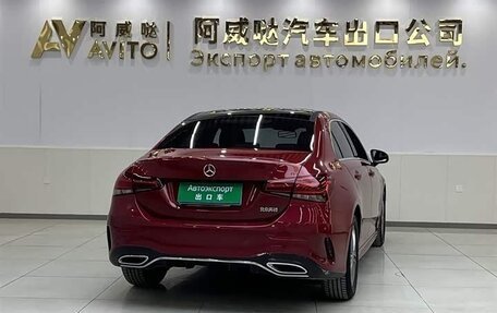 Mercedes-Benz A-Класс, 2022 год, 2 300 000 рублей, 4 фотография