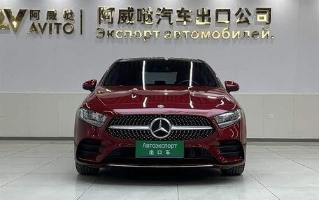 Mercedes-Benz A-Класс, 2022 год, 2 300 000 рублей, 2 фотография