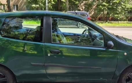 Fiat Punto III Punto Evo рестайлинг, 2001 год, 200 000 рублей, 2 фотография