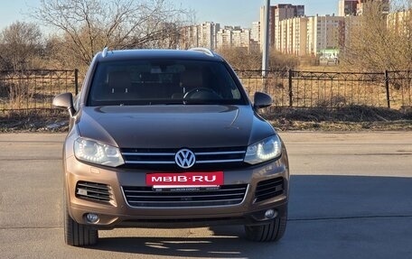 Volkswagen Touareg III, 2014 год, 2 500 000 рублей, 2 фотография