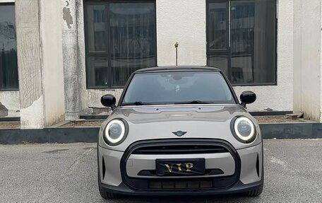 MINI Hatch, 2021 год, 1 690 777 рублей, 2 фотография