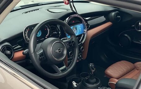 MINI Hatch, 2021 год, 1 690 777 рублей, 7 фотография