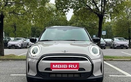 MINI Hatch, 2023 год, 1 959 777 рублей, 2 фотография