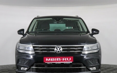 Volkswagen Tiguan II, 2019 год, 2 700 000 рублей, 2 фотография