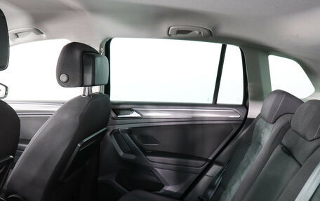 Volkswagen Tiguan II, 2019 год, 2 700 000 рублей, 12 фотография