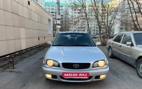Toyota Corolla, 2000 год, 250 000 рублей, 3 фотография