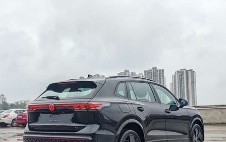 Volkswagen Tiguan, 2025 год, 4 245 750 рублей, 5 фотография