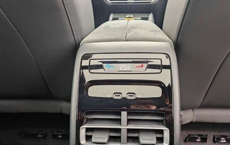 Volkswagen Tiguan, 2025 год, 4 245 750 рублей, 14 фотография