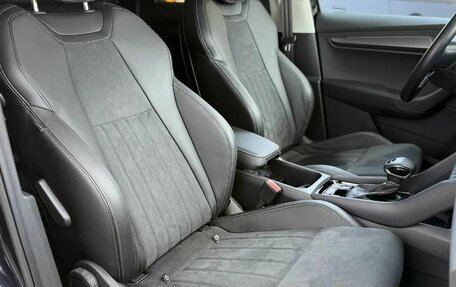 Skoda Karoq I, 2021 год, 3 000 000 рублей, 14 фотография