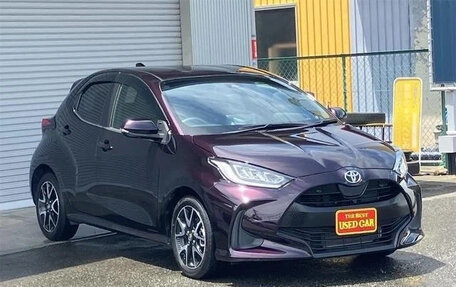 Toyota Yaris, 2022 год, 1 255 123 рублей, 3 фотография